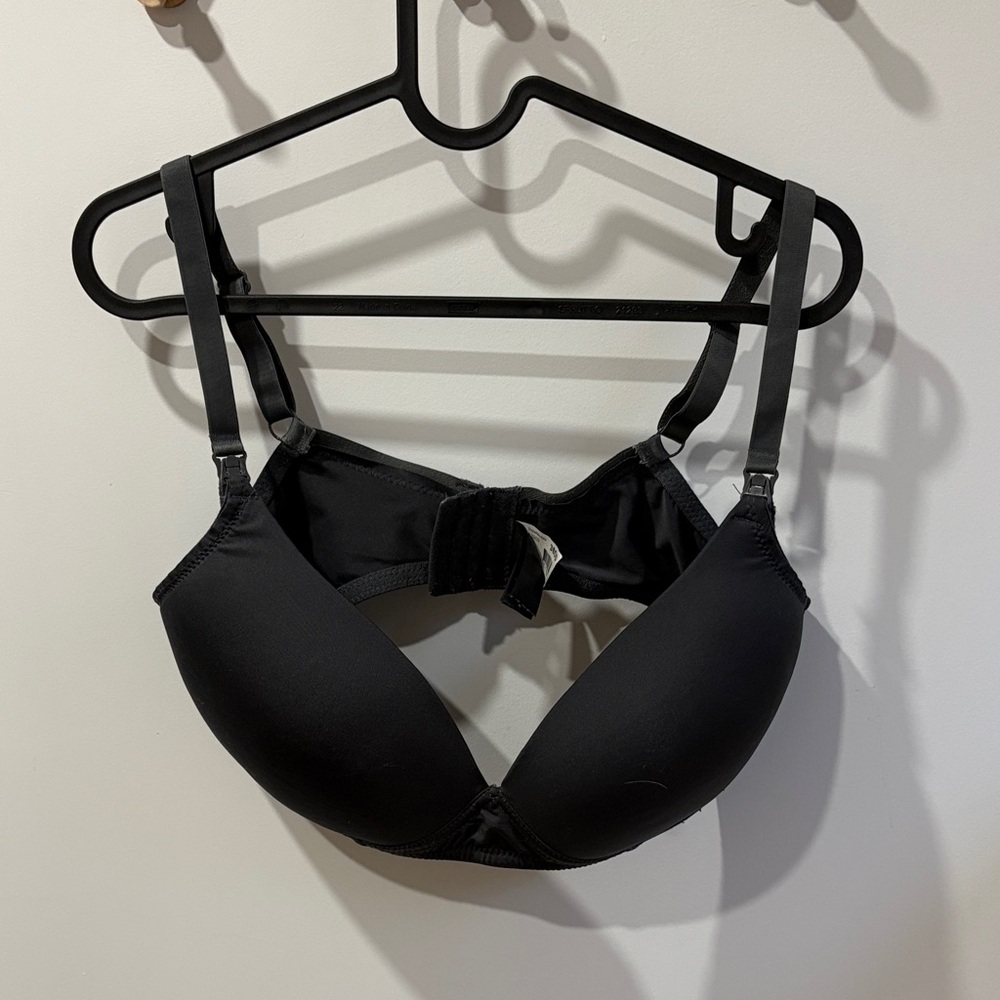 Walmart maternity bra 38DD